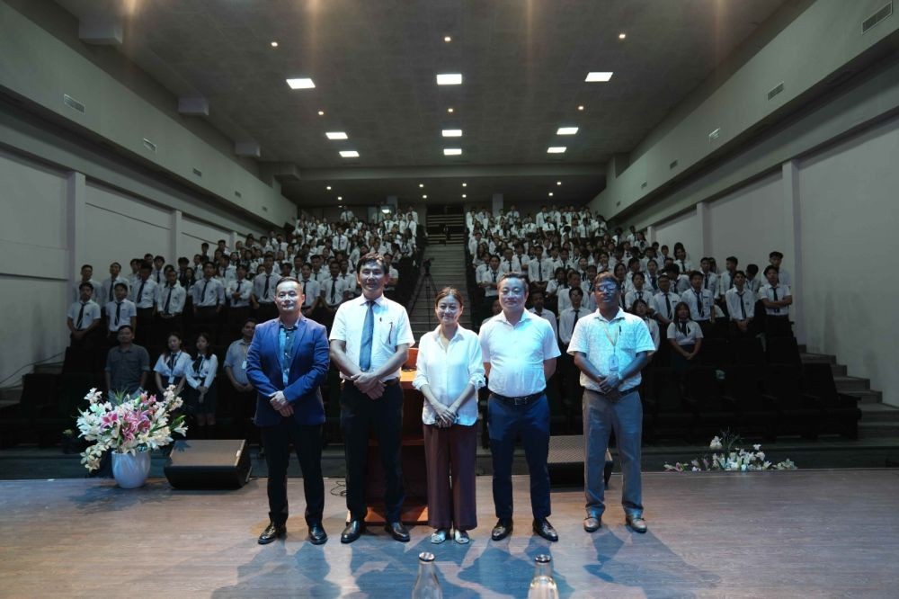 Dignitaries during the launch of the EDC at Tetso College.